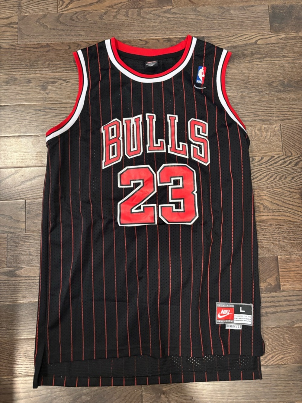 Men’s Large Vtg 90s Micheal Jordan Nike Chicago Bulls 23 Pinstripe Jersey +2